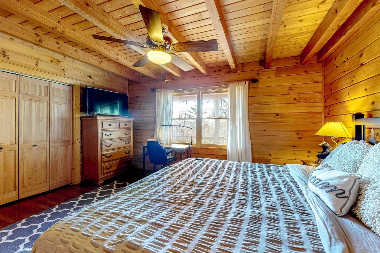 Lazy Bear Lodge 세비어빌 외부 사진